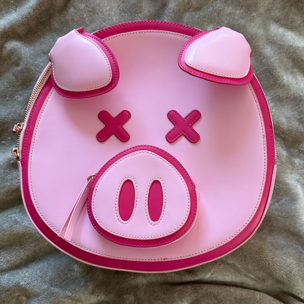 Jeffree Star / Shane Dawson pig backpack in pink